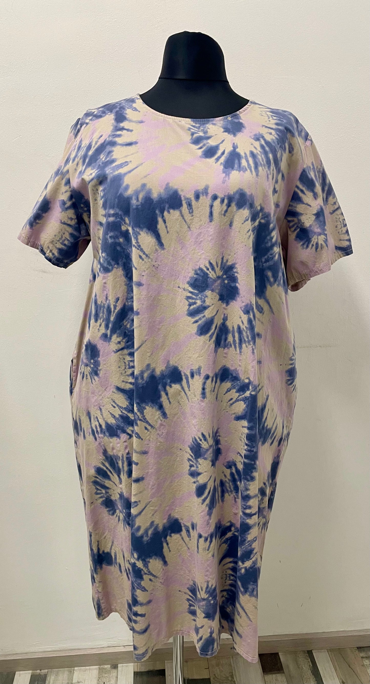 Batik Kleid