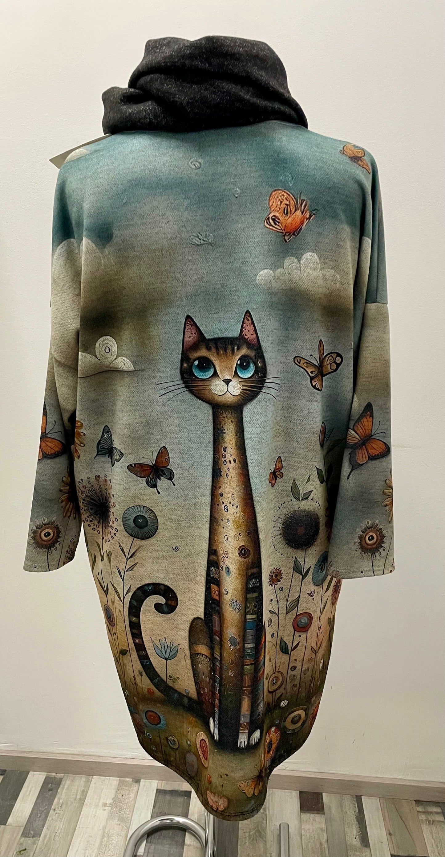 Kleid mit Loop-Schal