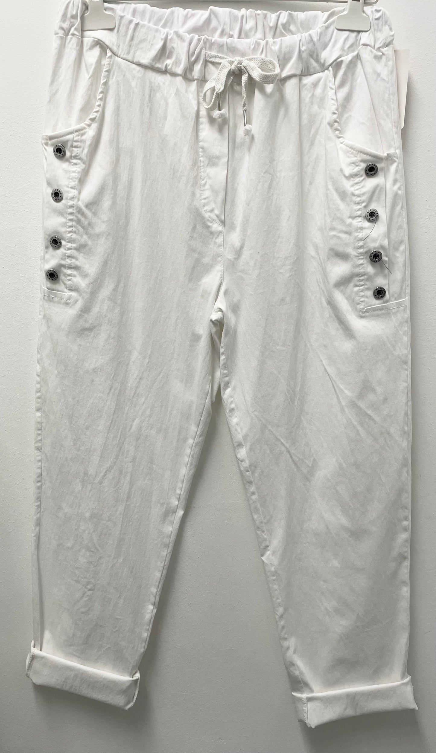 Schlupfhose mit Nieten