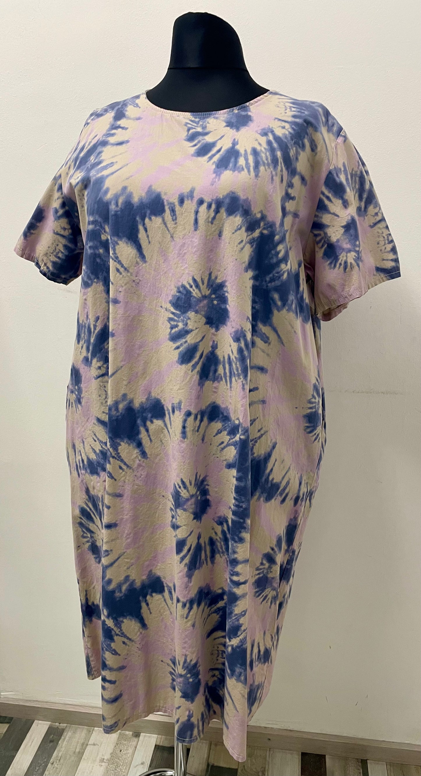Batik Kleid