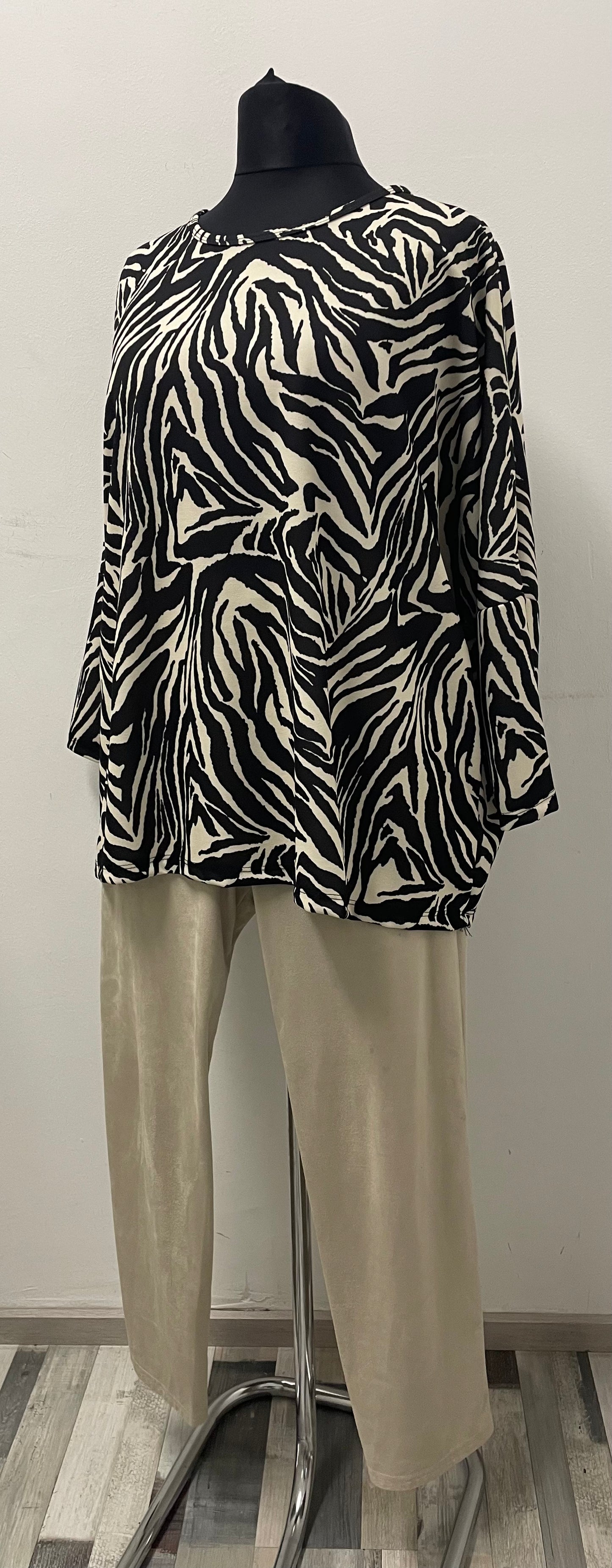 Velours Hose mit weicher Haptik