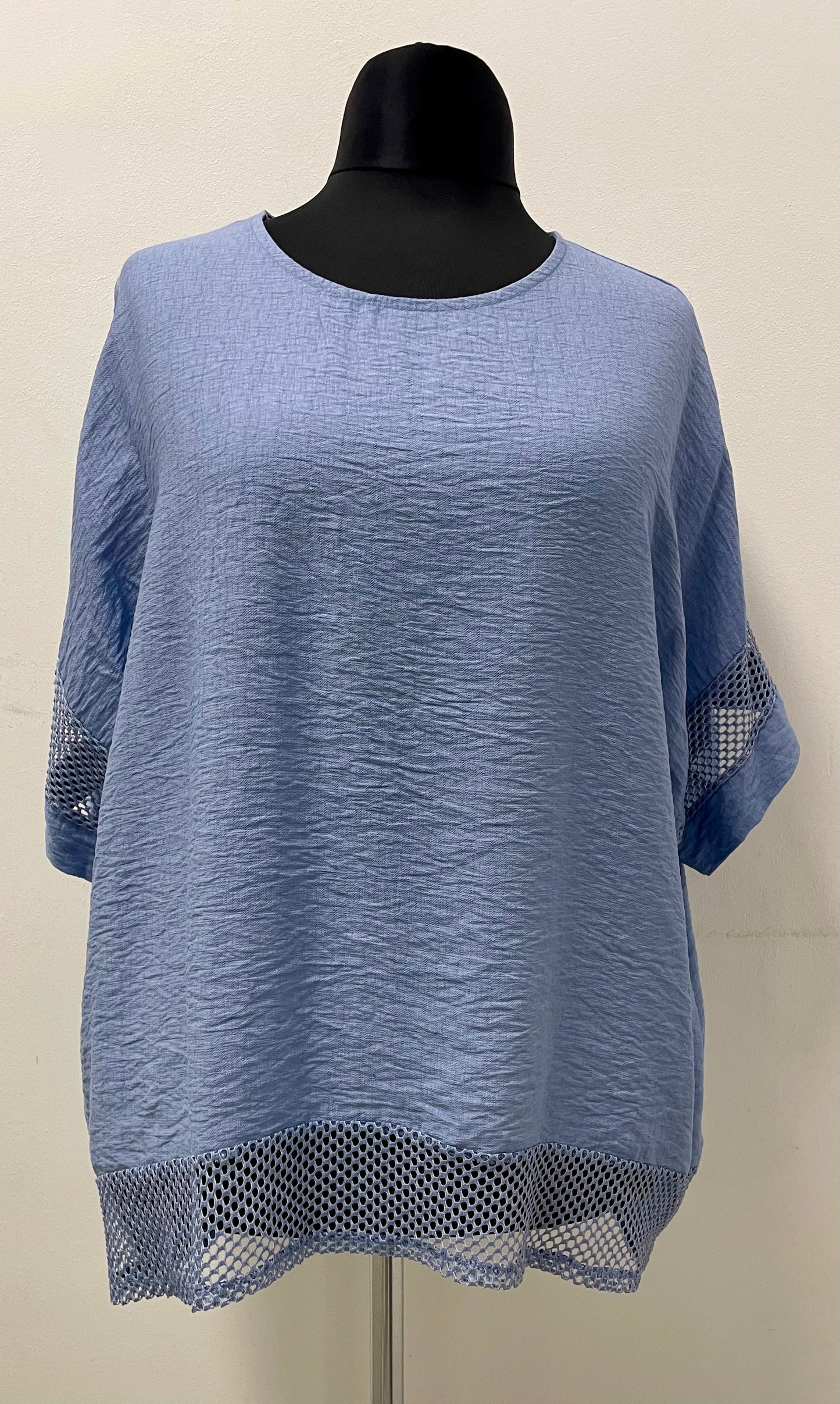 Shirt mit Netzeinsatz
