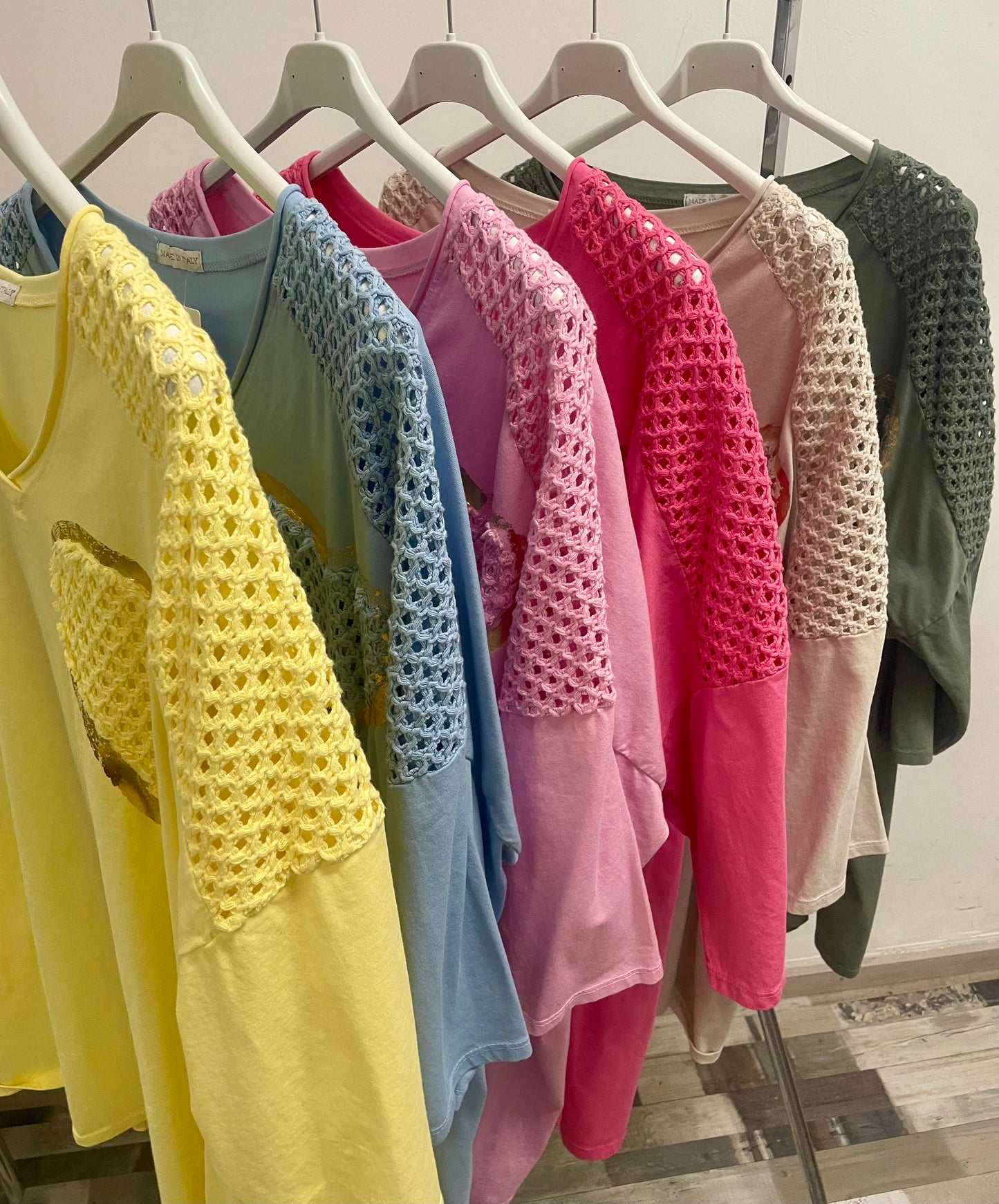 Shirt HEART 🩵💛🩷🤍