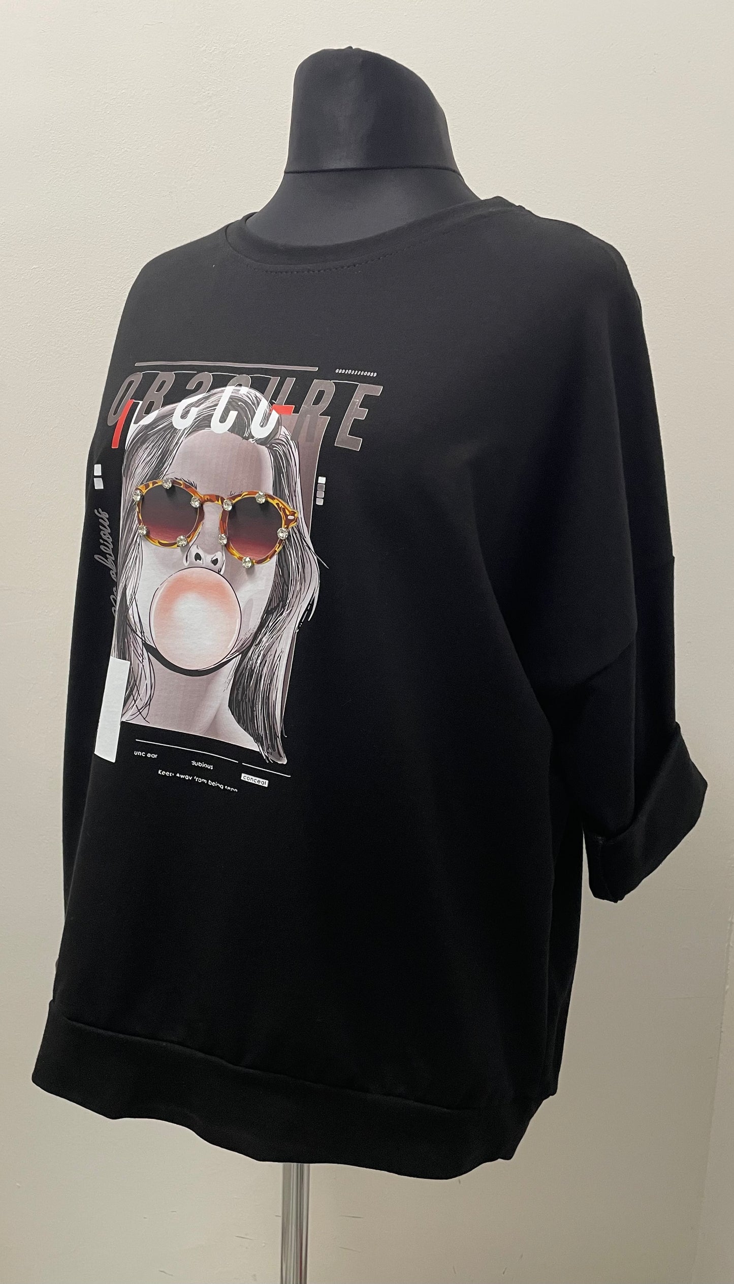 Sweatshirt