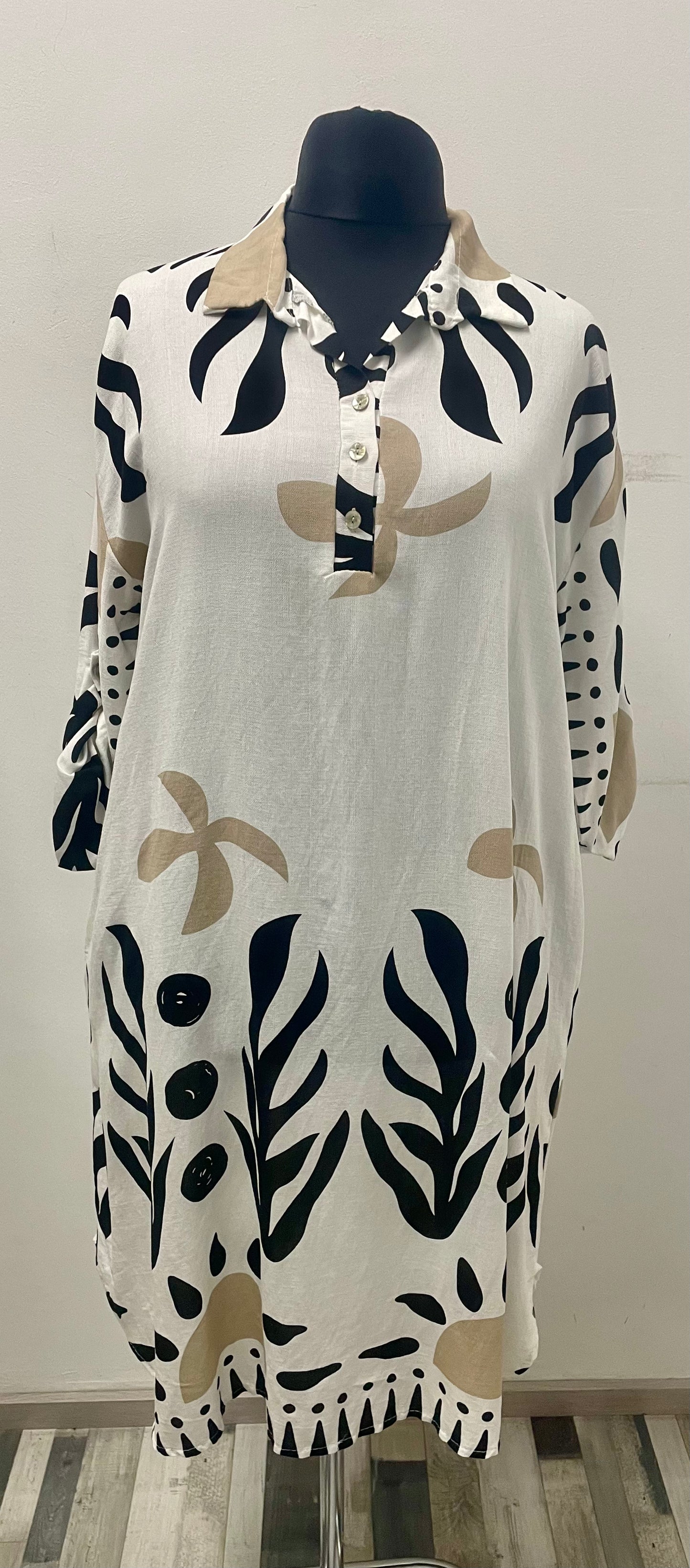 Kleid mit Knopfleiste