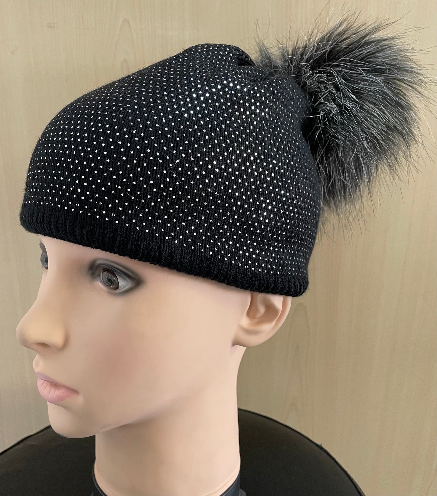 Glitzermütze mit Bommel