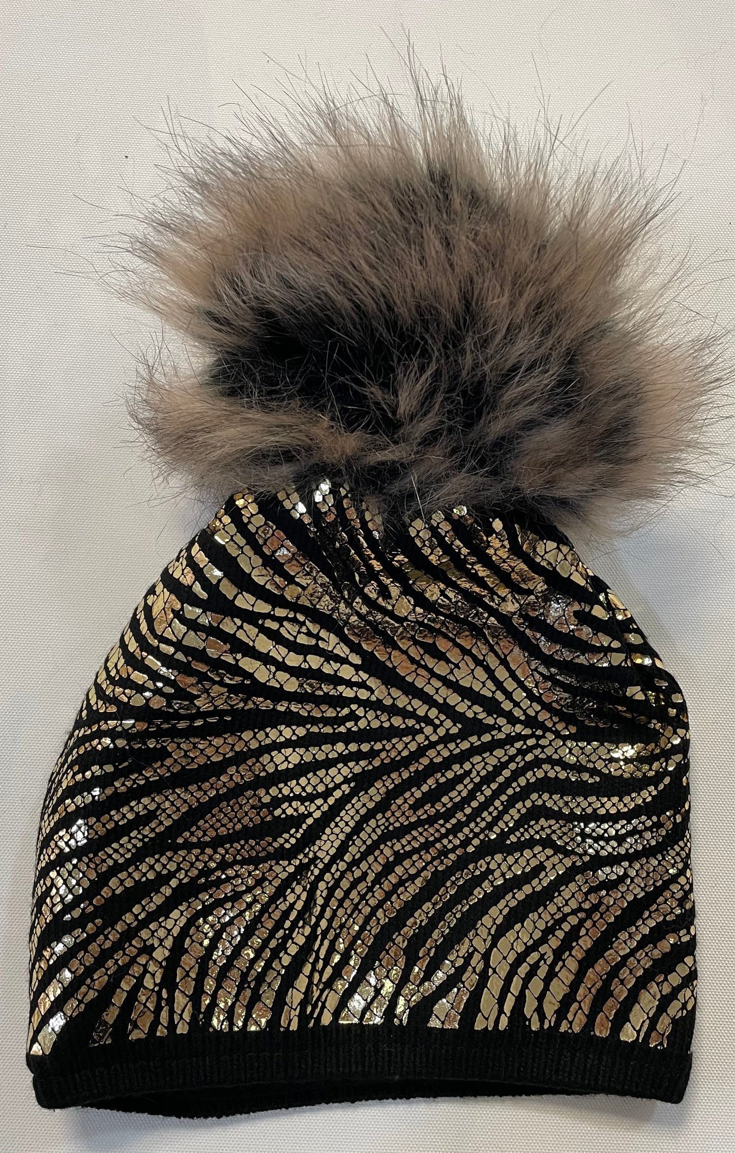 Wollmütze mit Bommel