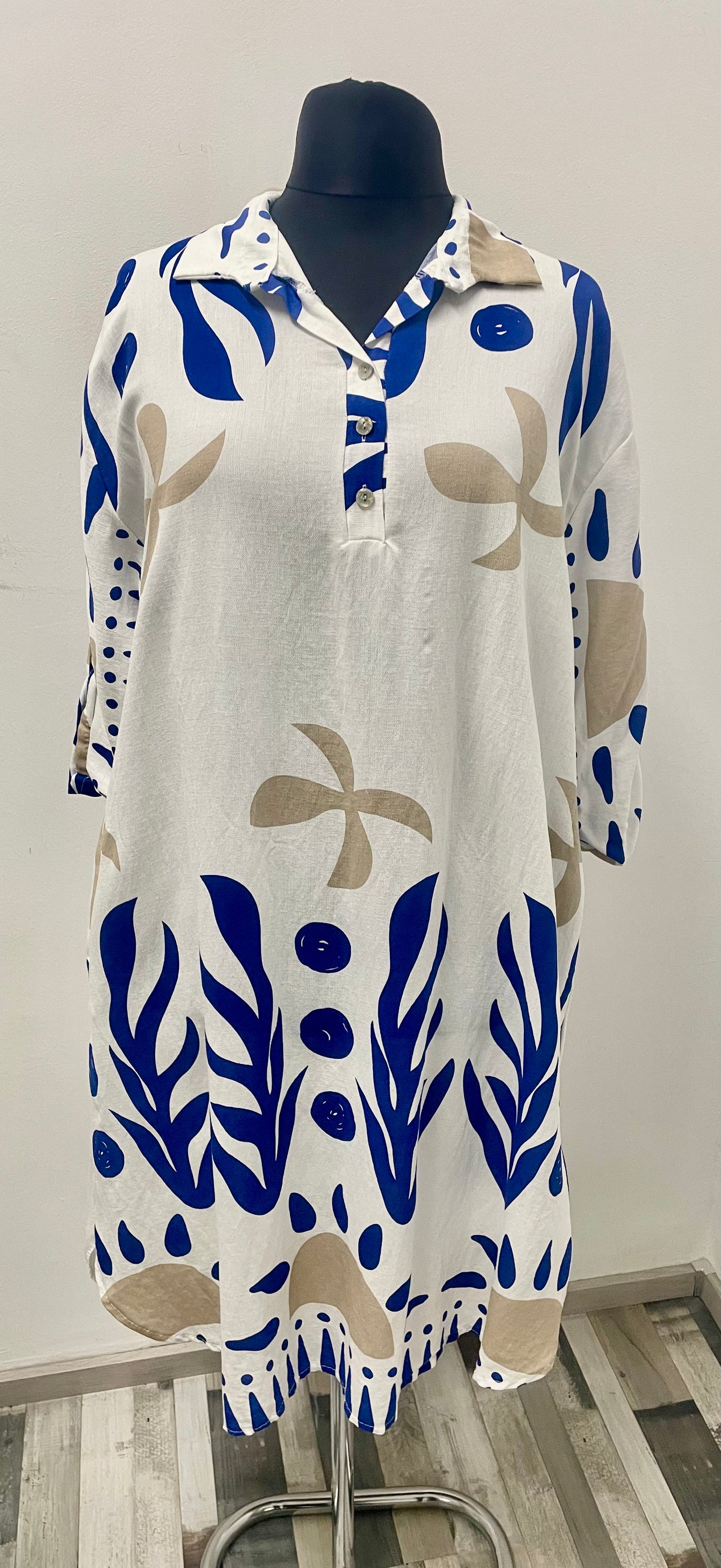 Kleid mit Knopfleiste