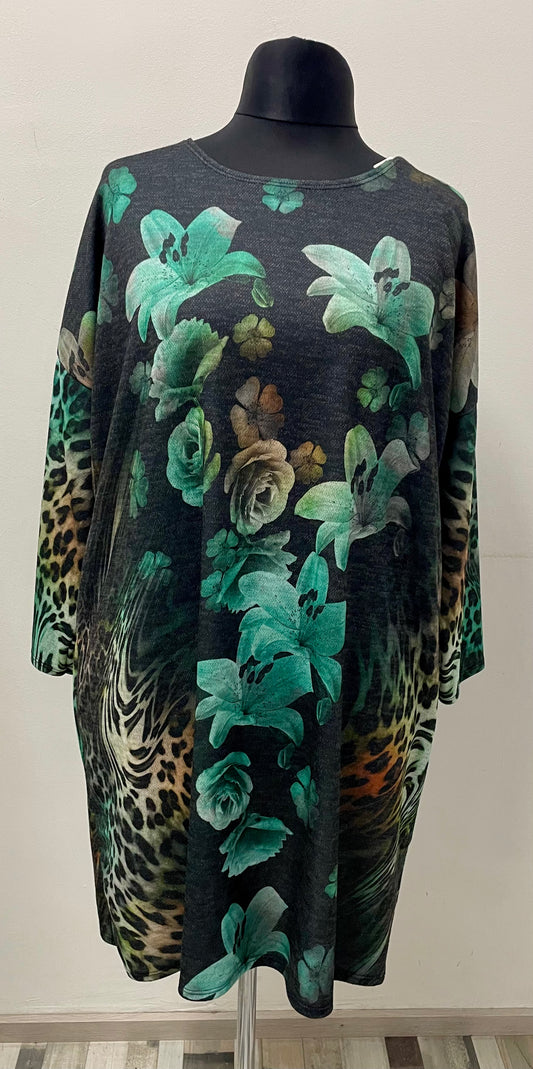 Kleid mit Loop-Schal