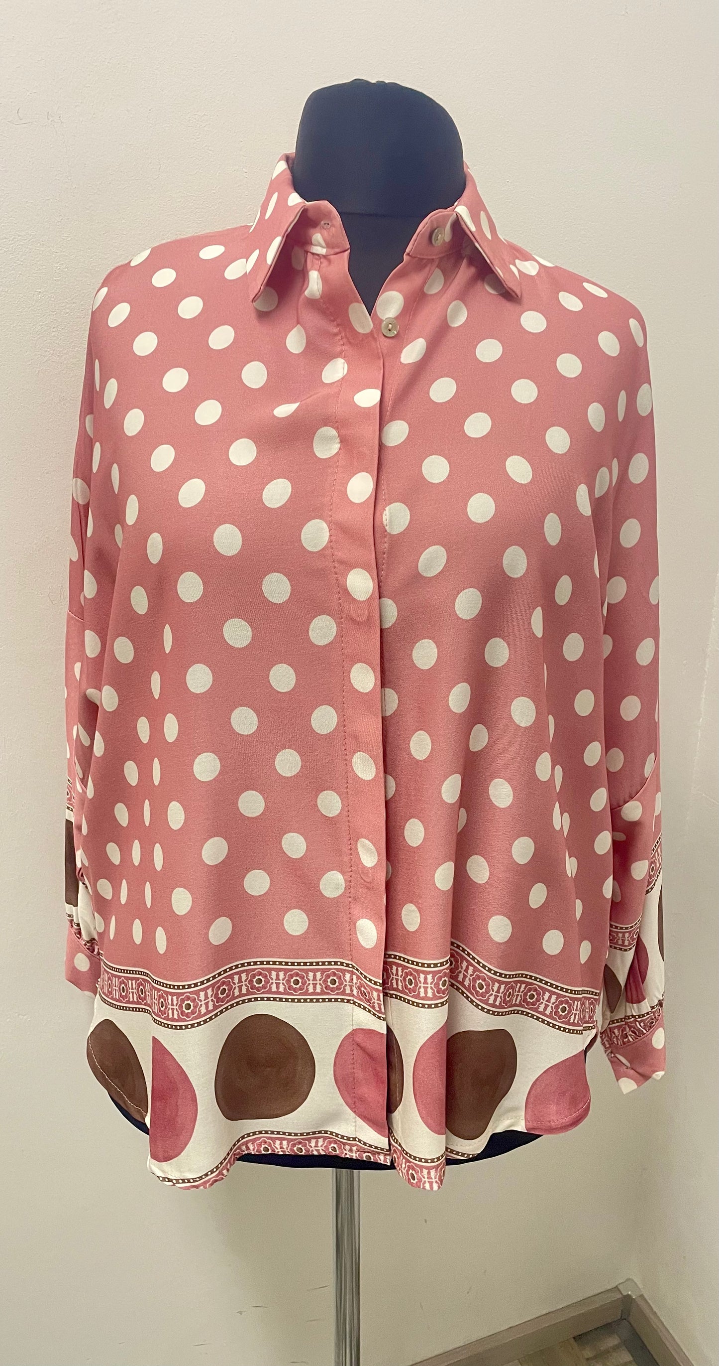 Oversize Bluse Polka-Dot-Muster