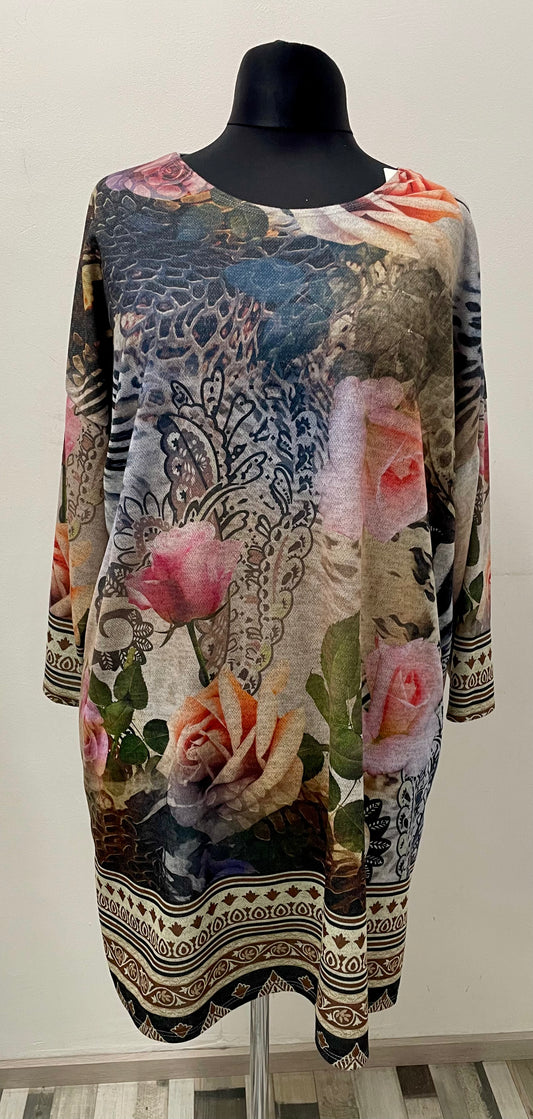 Kleid mit Loop-Schal