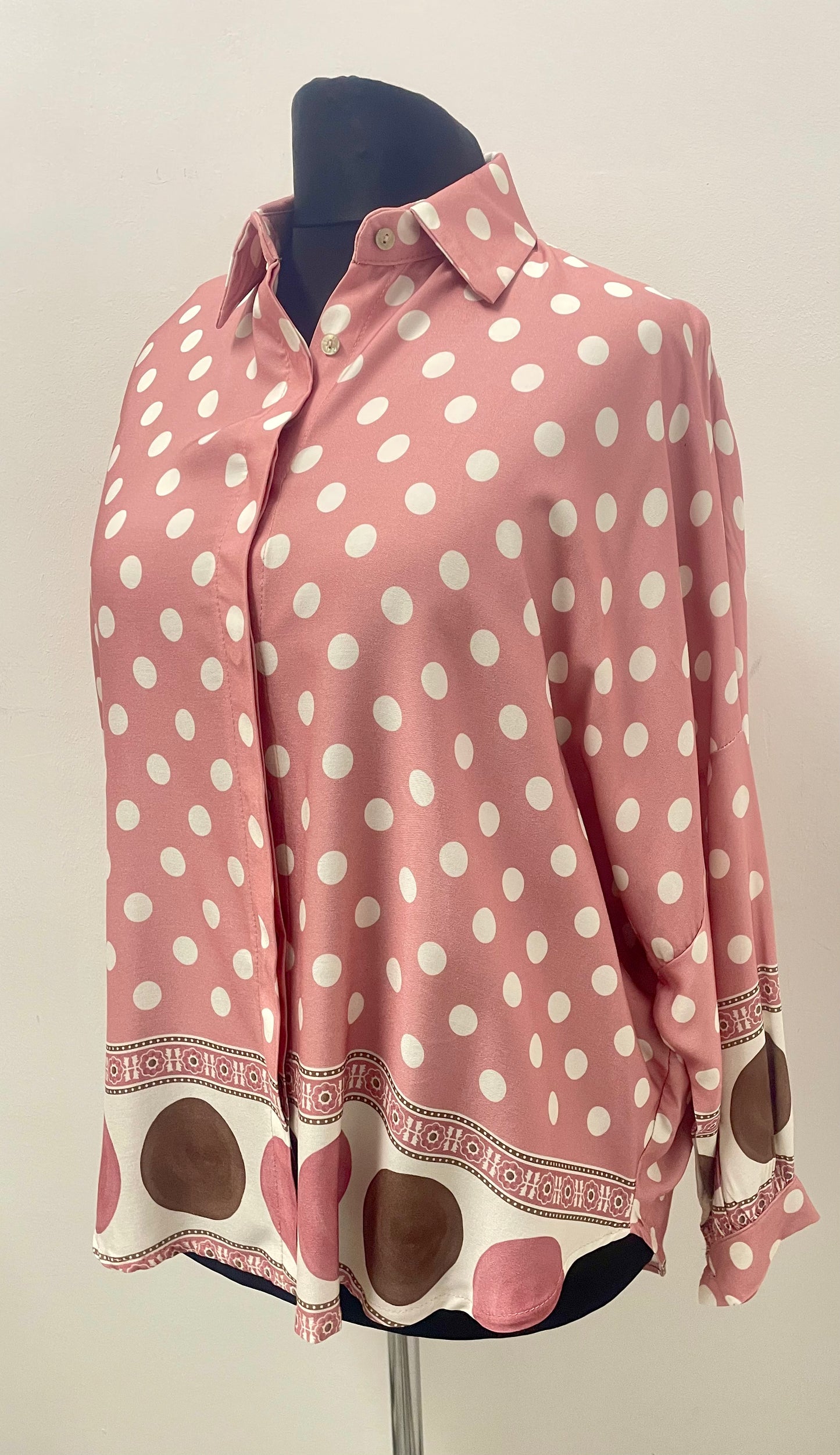 Oversize Bluse Polka-Dot-Muster