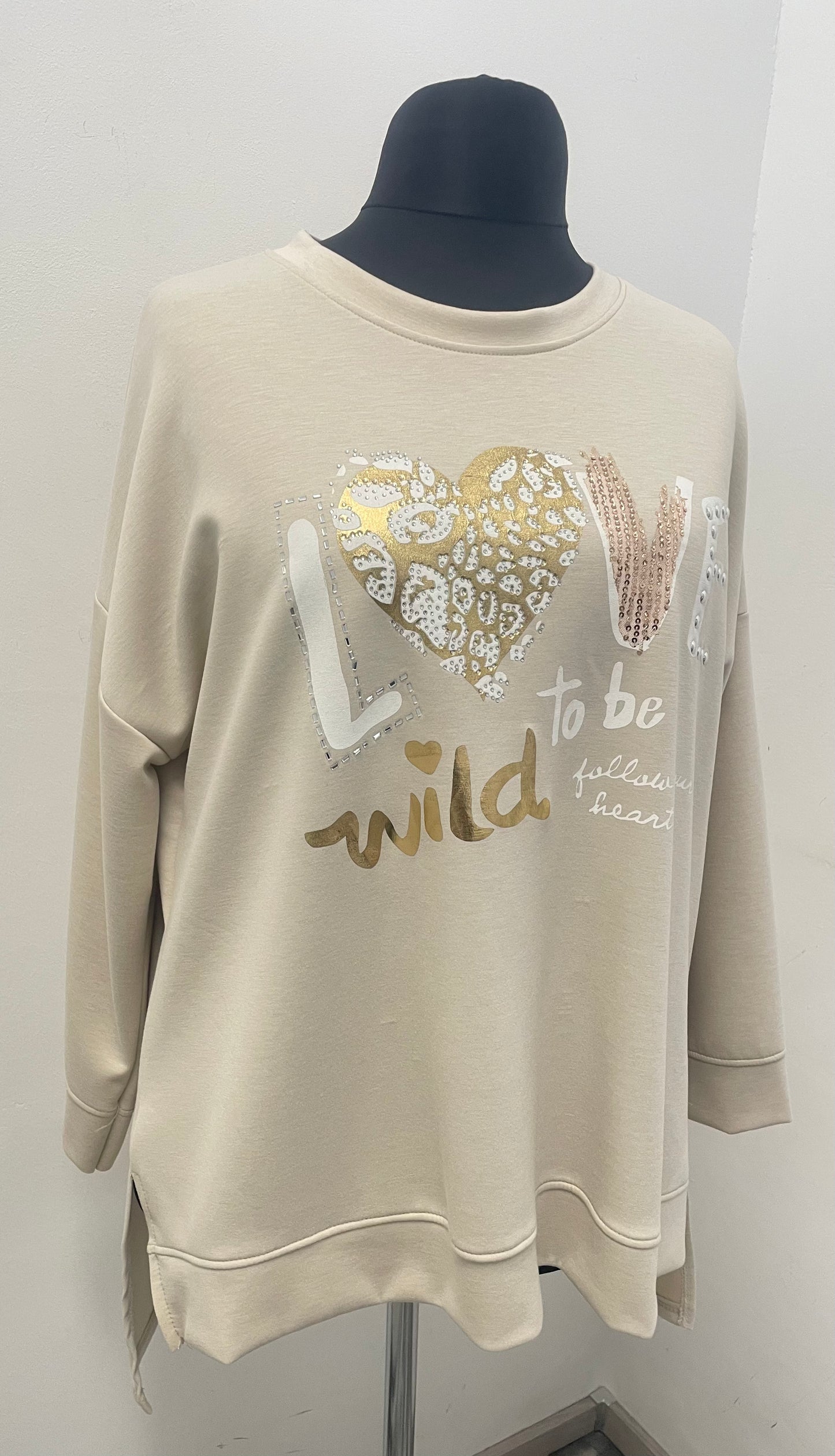Sweatshirt „Love to be Wild“
