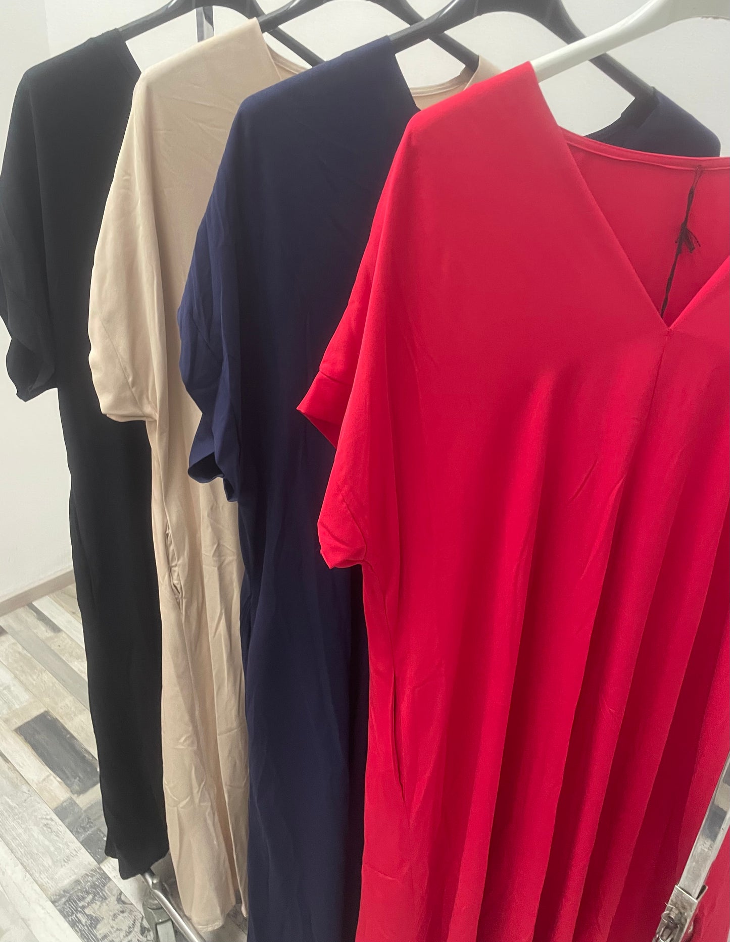 Viskosekleid im A-Linien Schnitt