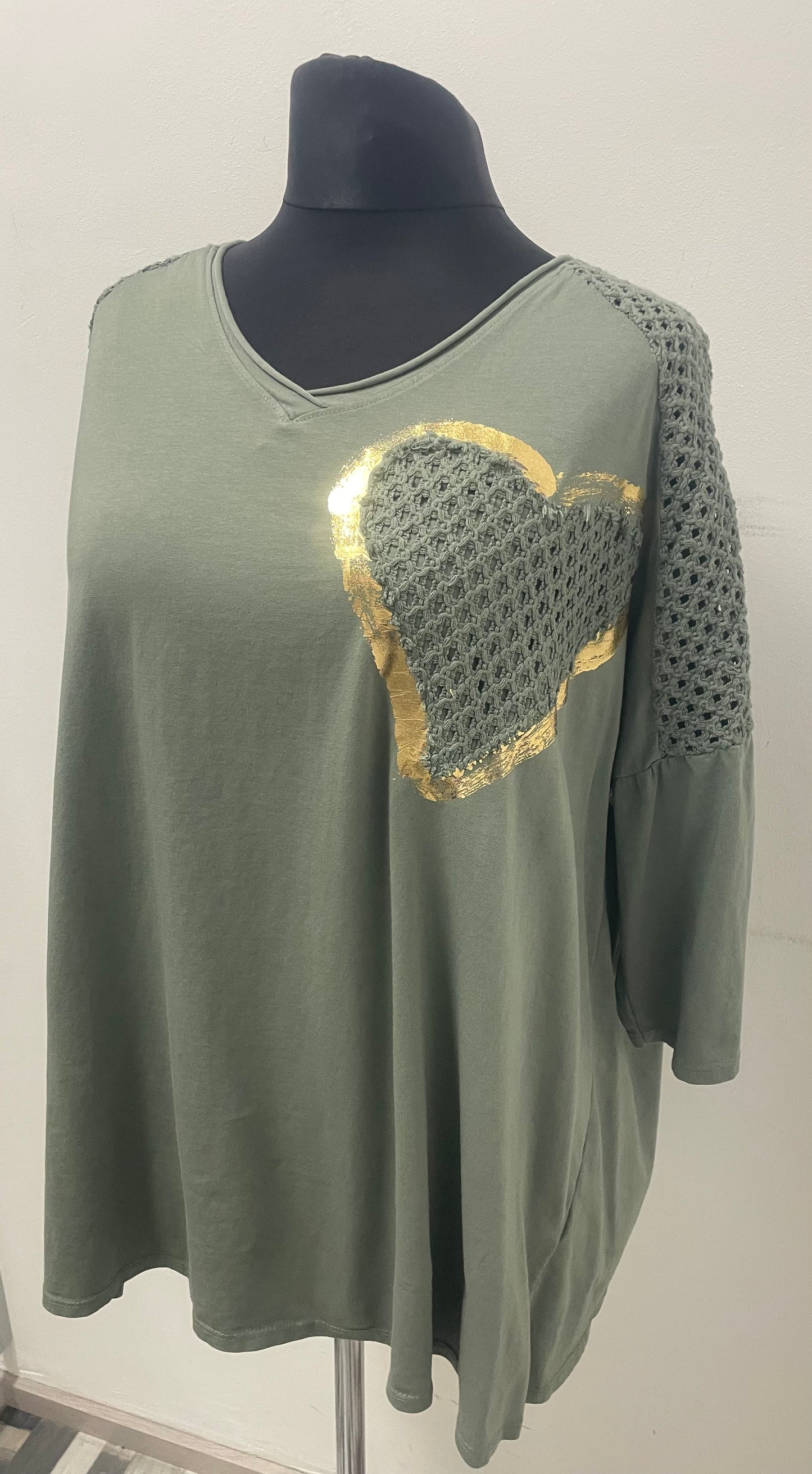 Shirt HEART 🩵💛🩷🤍