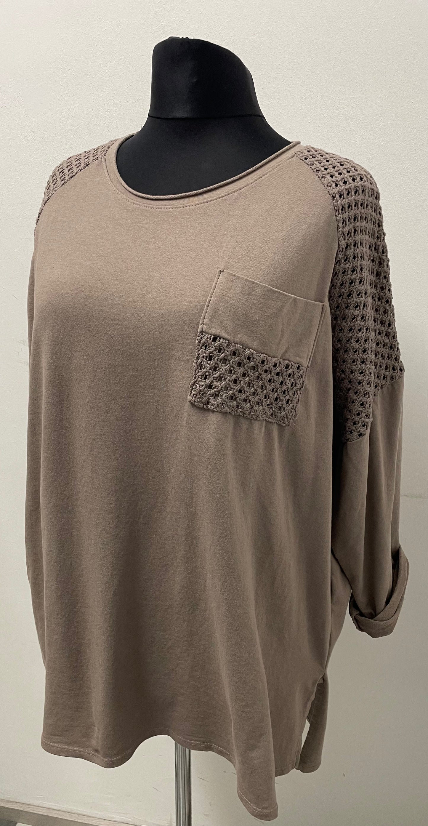 Shirt Netzeinsatz und Brusttasche