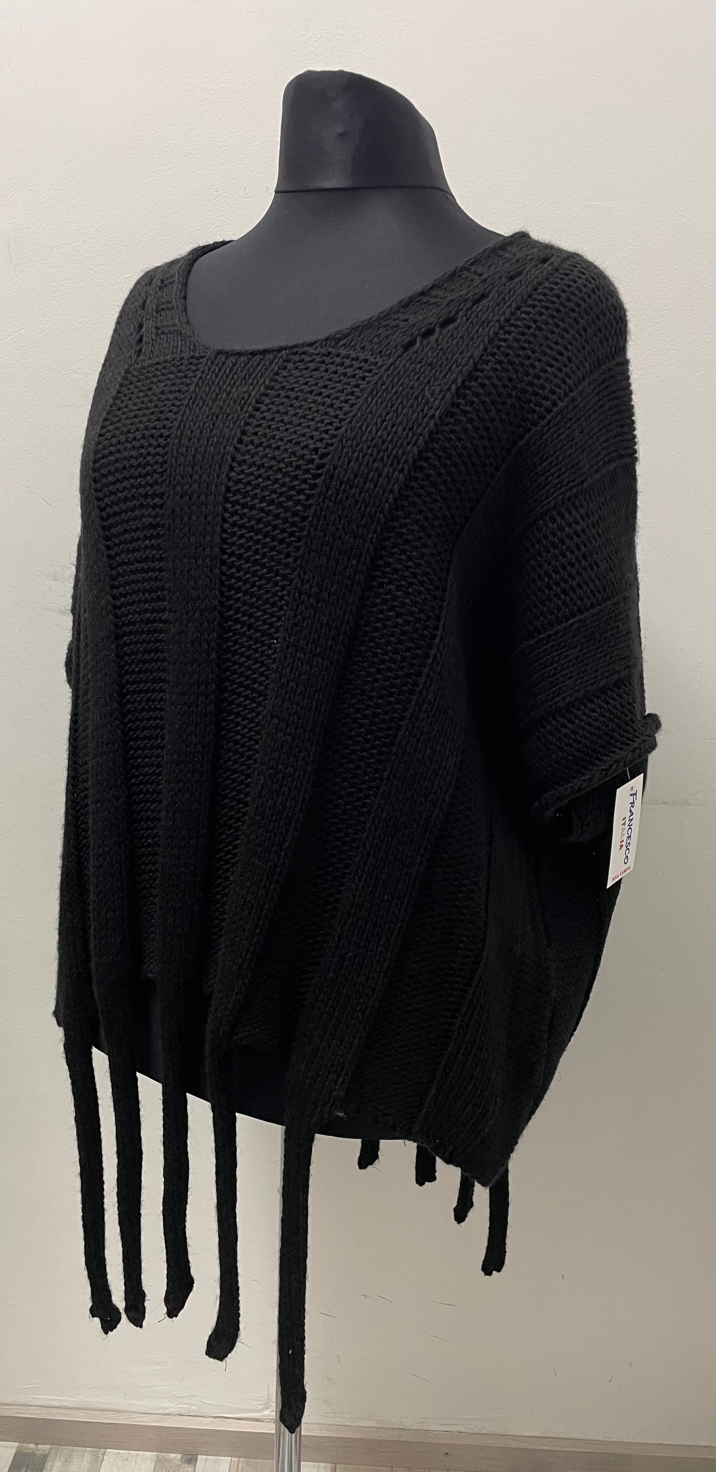 Strickpullover mit Zipfel