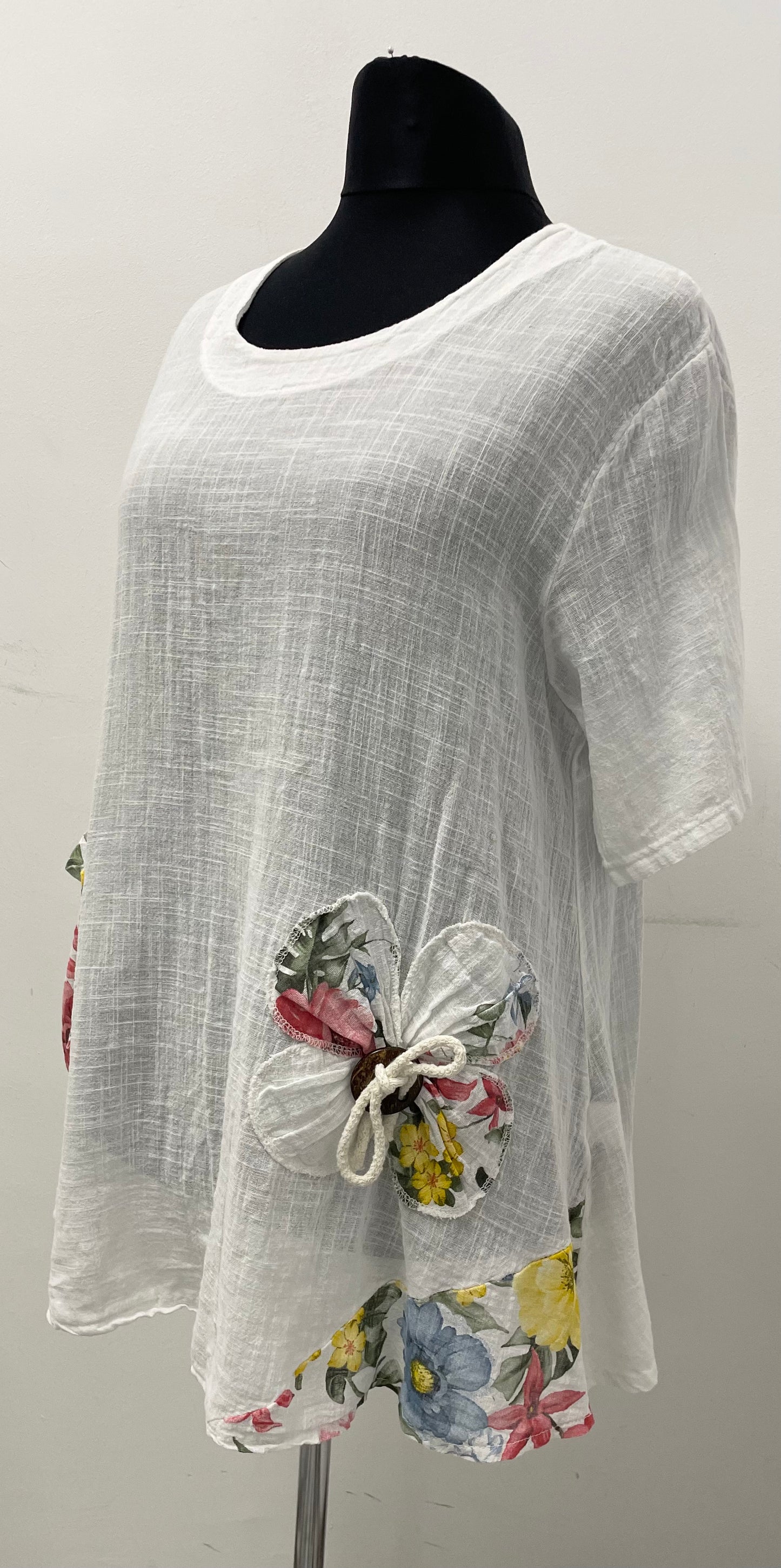 Shirt mit Blumenmotiv