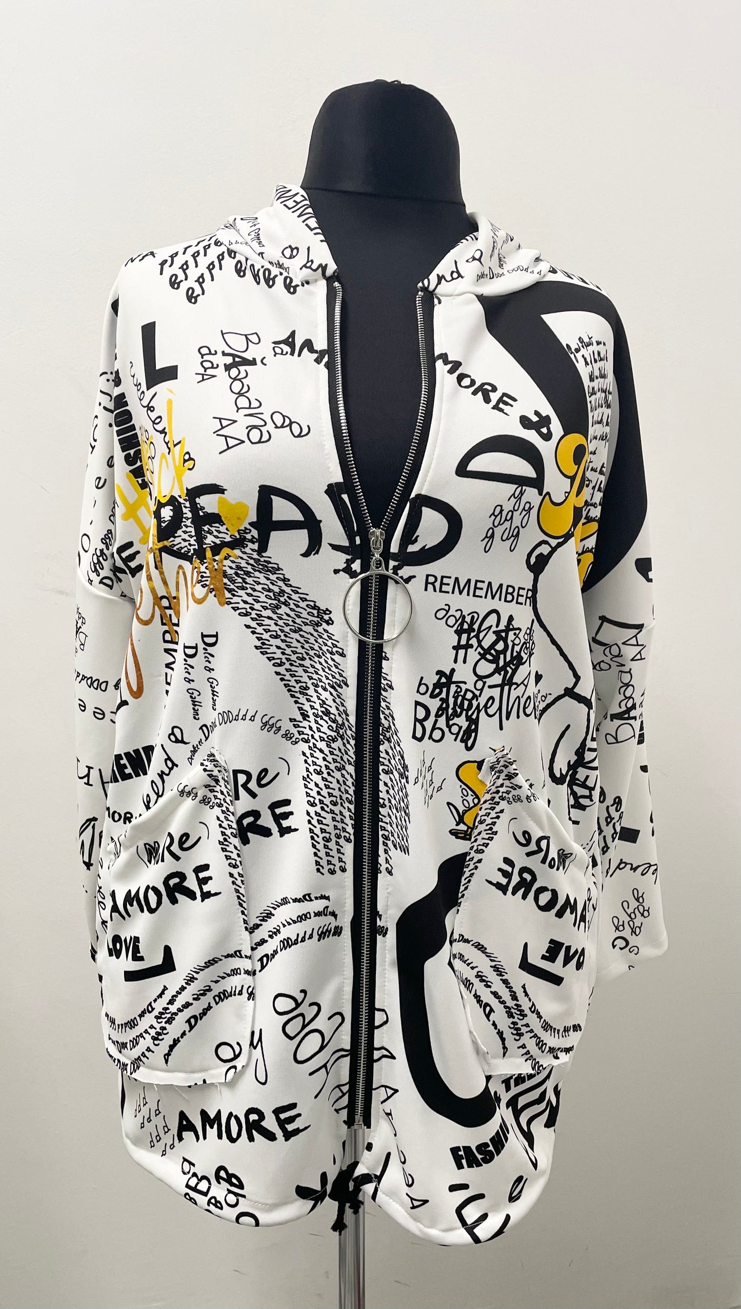 Jacke mit Kapuze