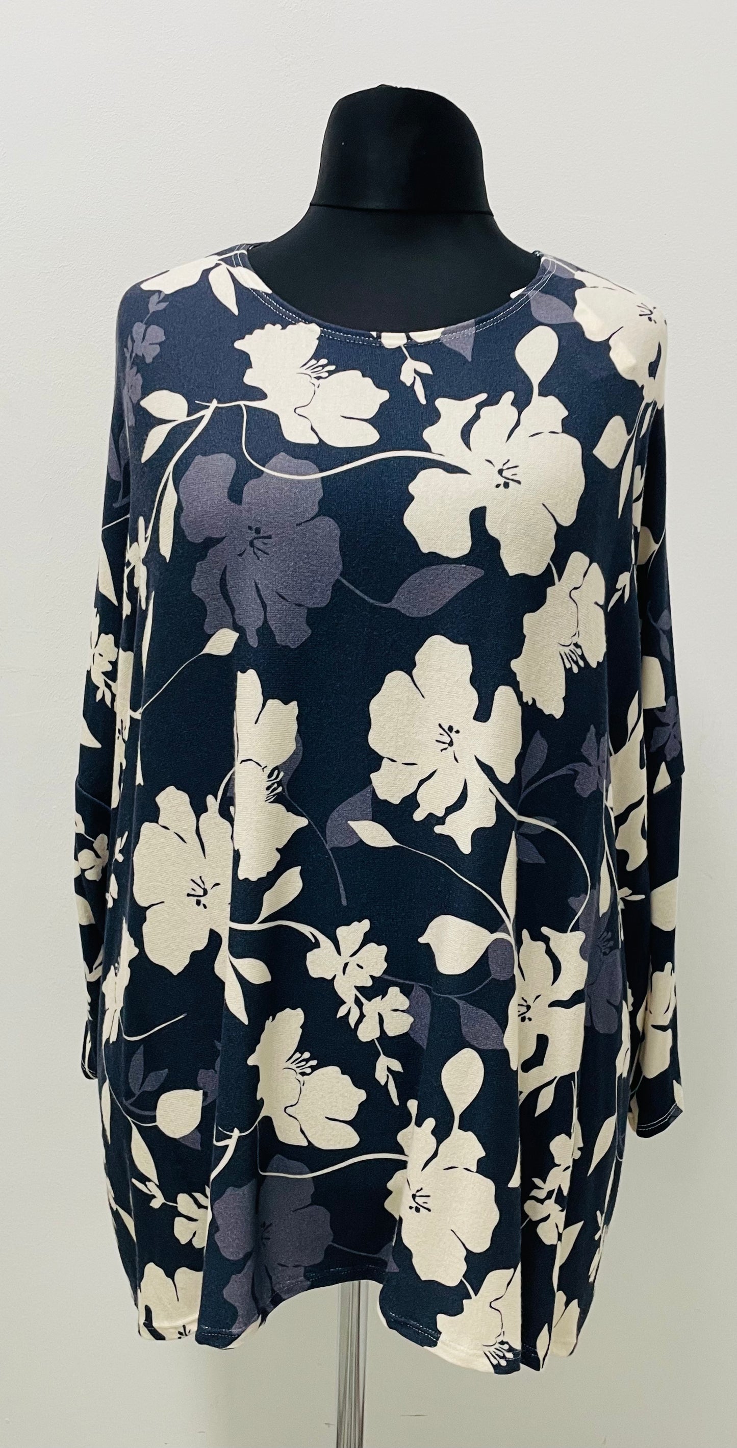 Shirt im Ponchostyle mit Blumenmuster
