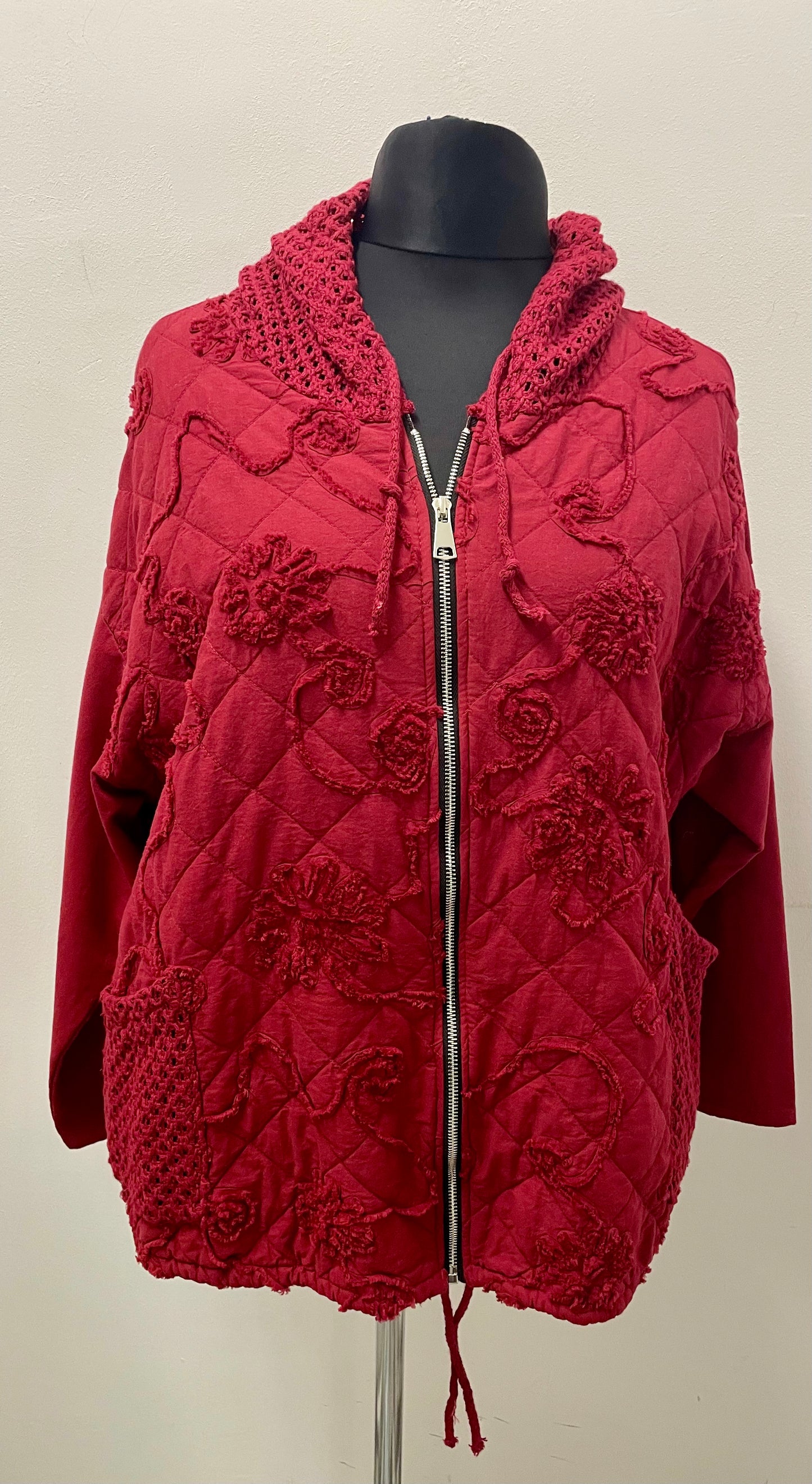 Jacke mit Netzkapuze