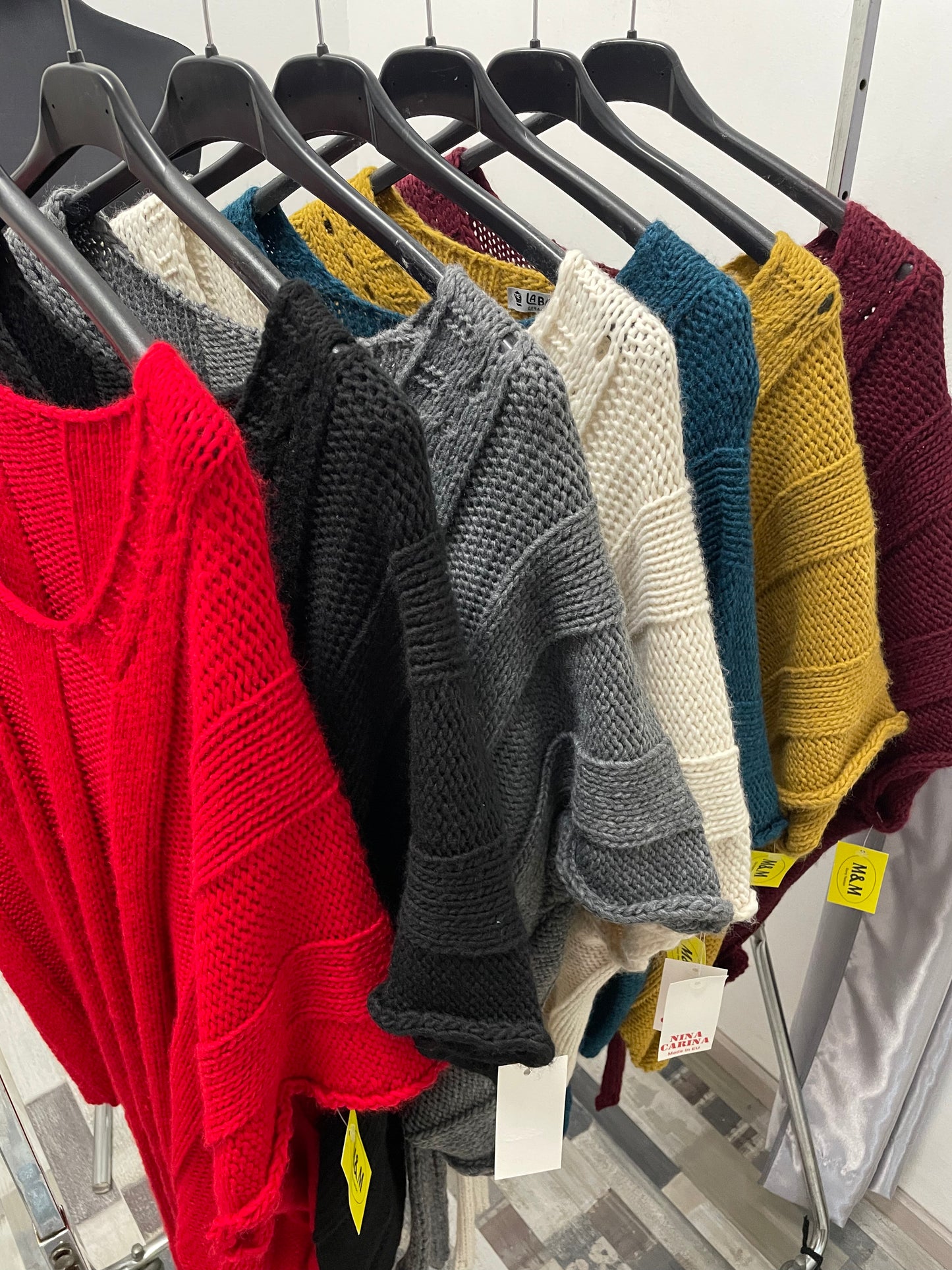 Strickpullover mit Zipfel